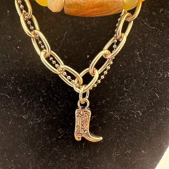 Cowgirl boot necklace look with extender - Picture 3 of 5